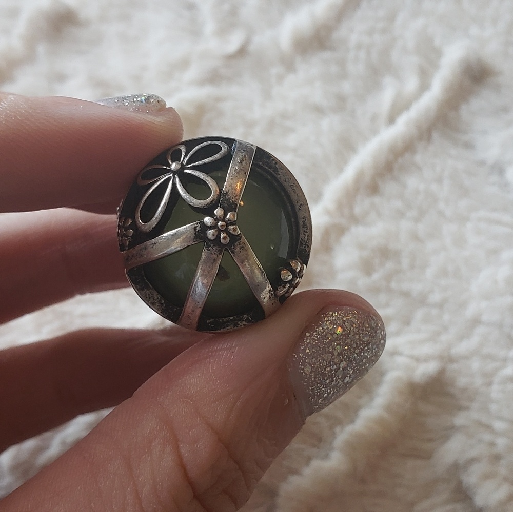 Peace sign ring